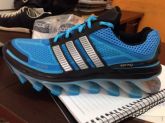 Tênis Adidas Springblade